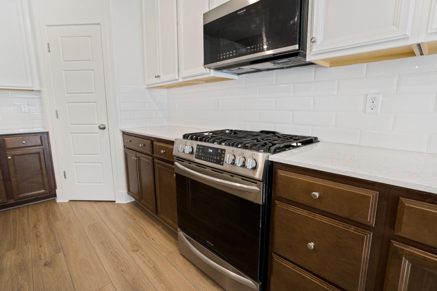 153 N Bliss Ave, Fresno, CA 93727