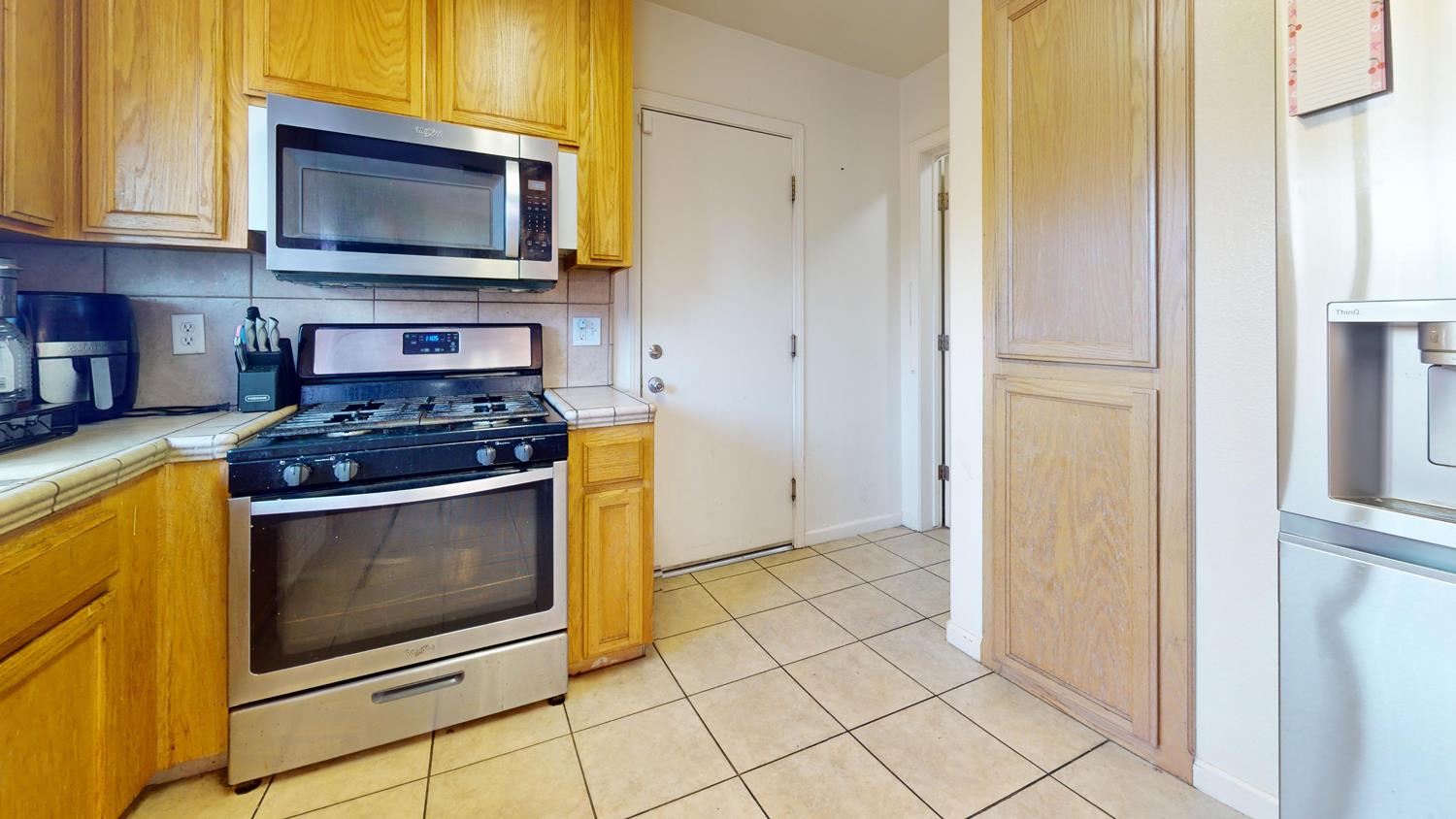 185 River Pointe, Madera, CA 93637