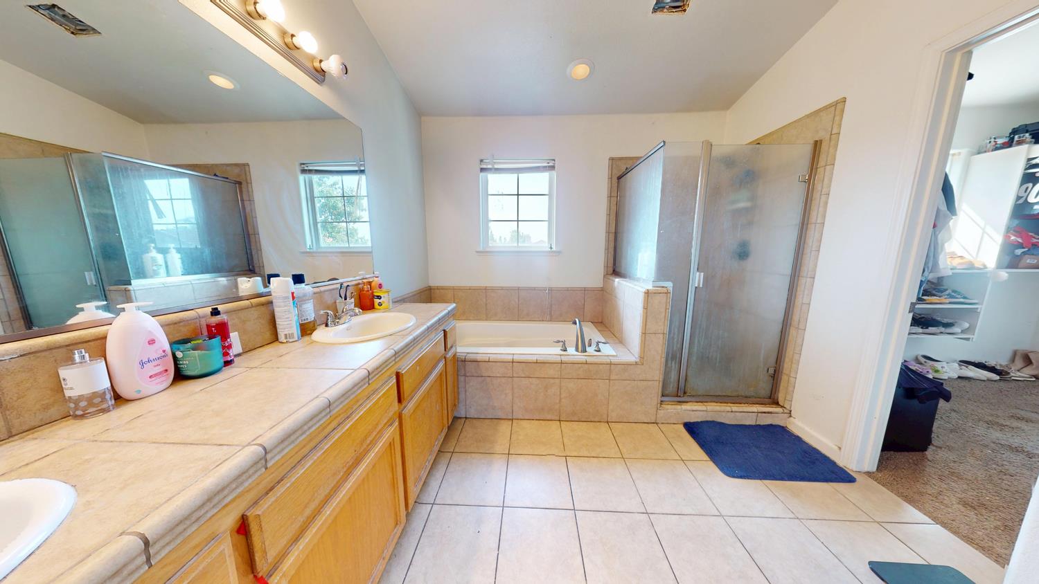 185 River Pointe, Madera, CA 93637