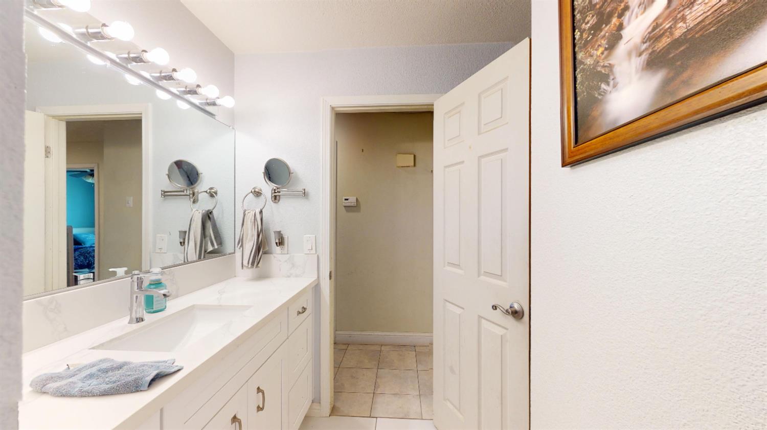 17841 Rodeo Dr, Madera, CA 93638