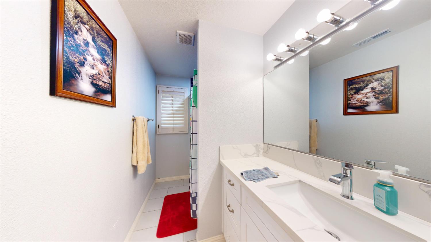 17841 Rodeo Dr, Madera, CA 93638