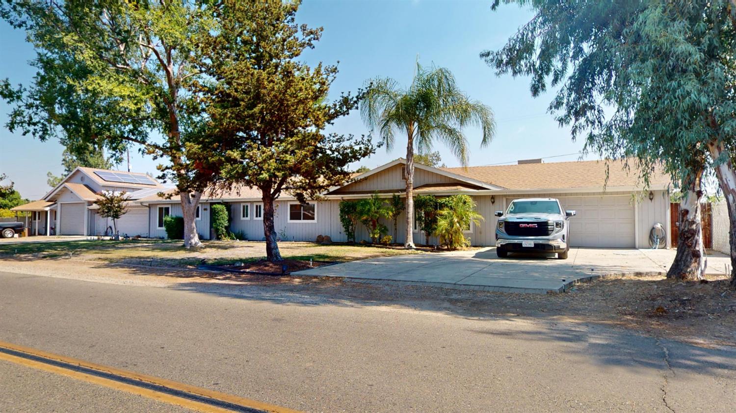 17841 Rodeo Dr, Madera, CA 93638