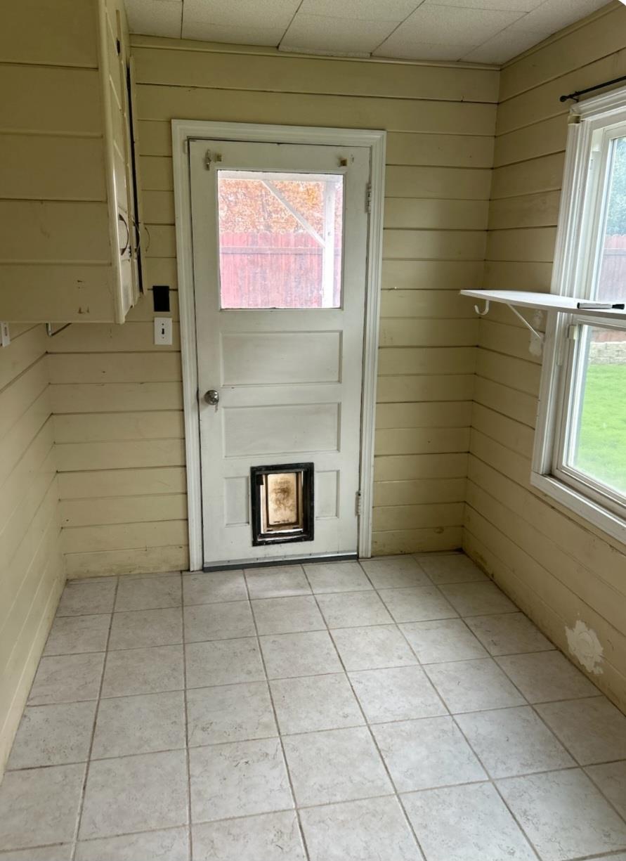 36 E Cortland Ave, Fresno, CA 93704