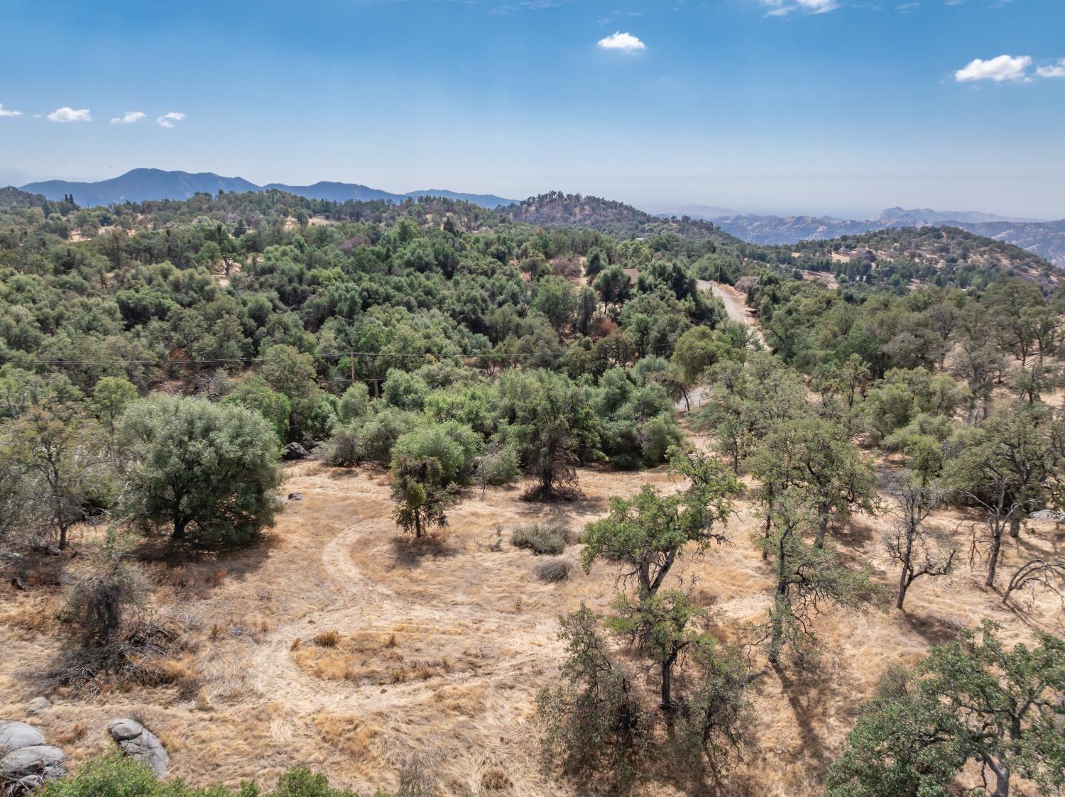 51276 Geranium Ln, Yokuts Valley, CA 93675