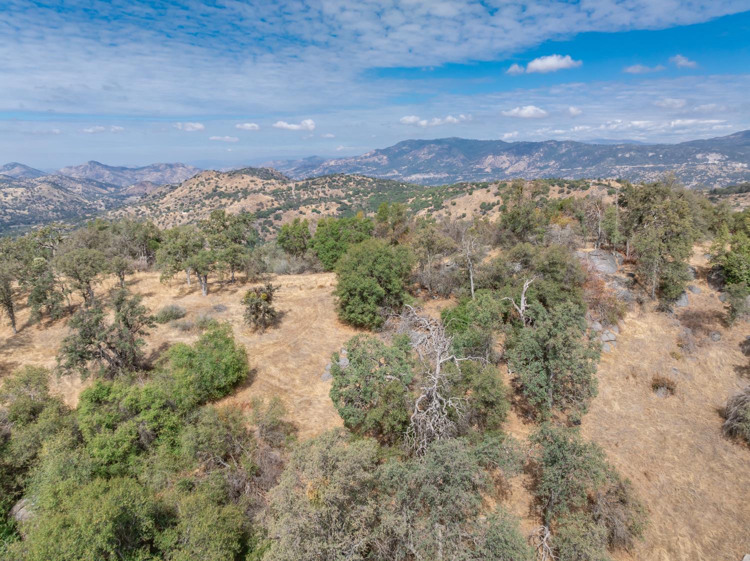 51276 Geranium Ln, Yokuts Valley, CA 93675
