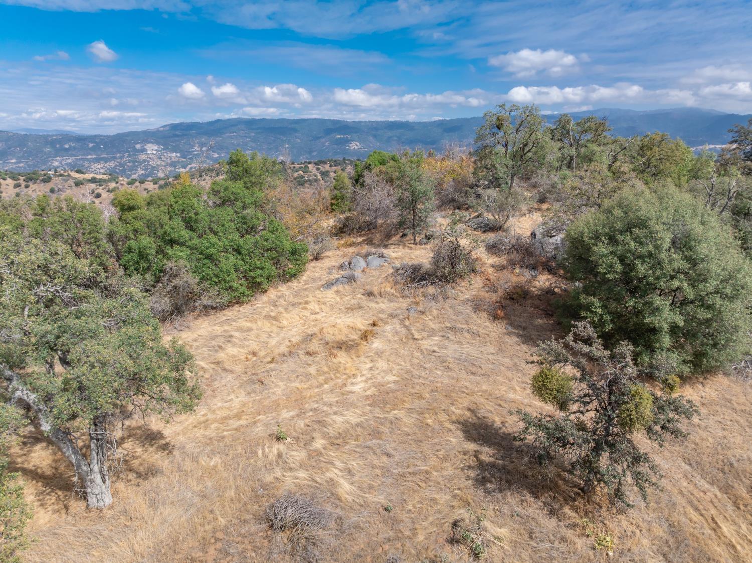 51276 Geranium Ln, Yokuts Valley, CA 93675
