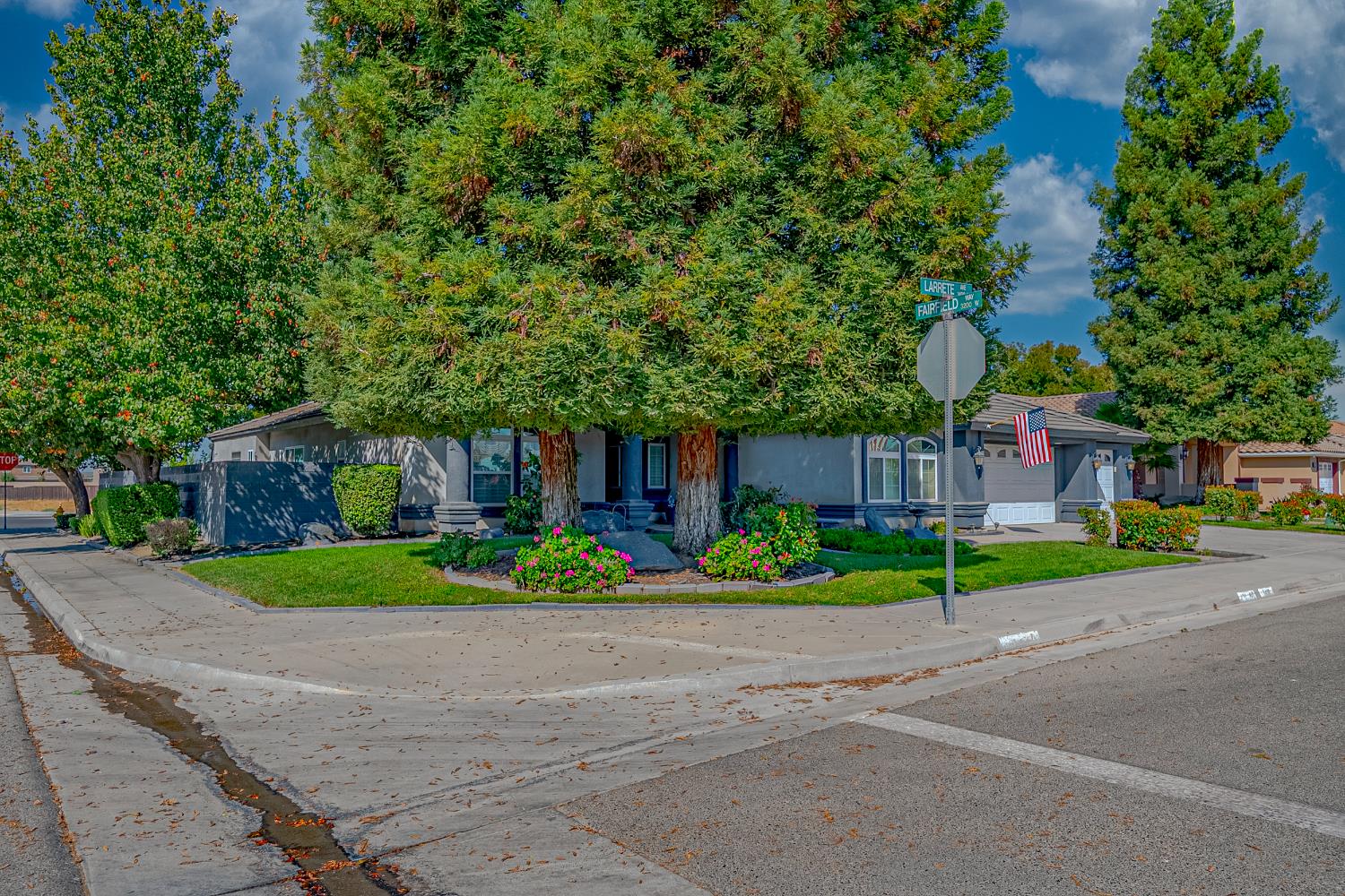 1416 Larrete Ave, Madera, CA 93637