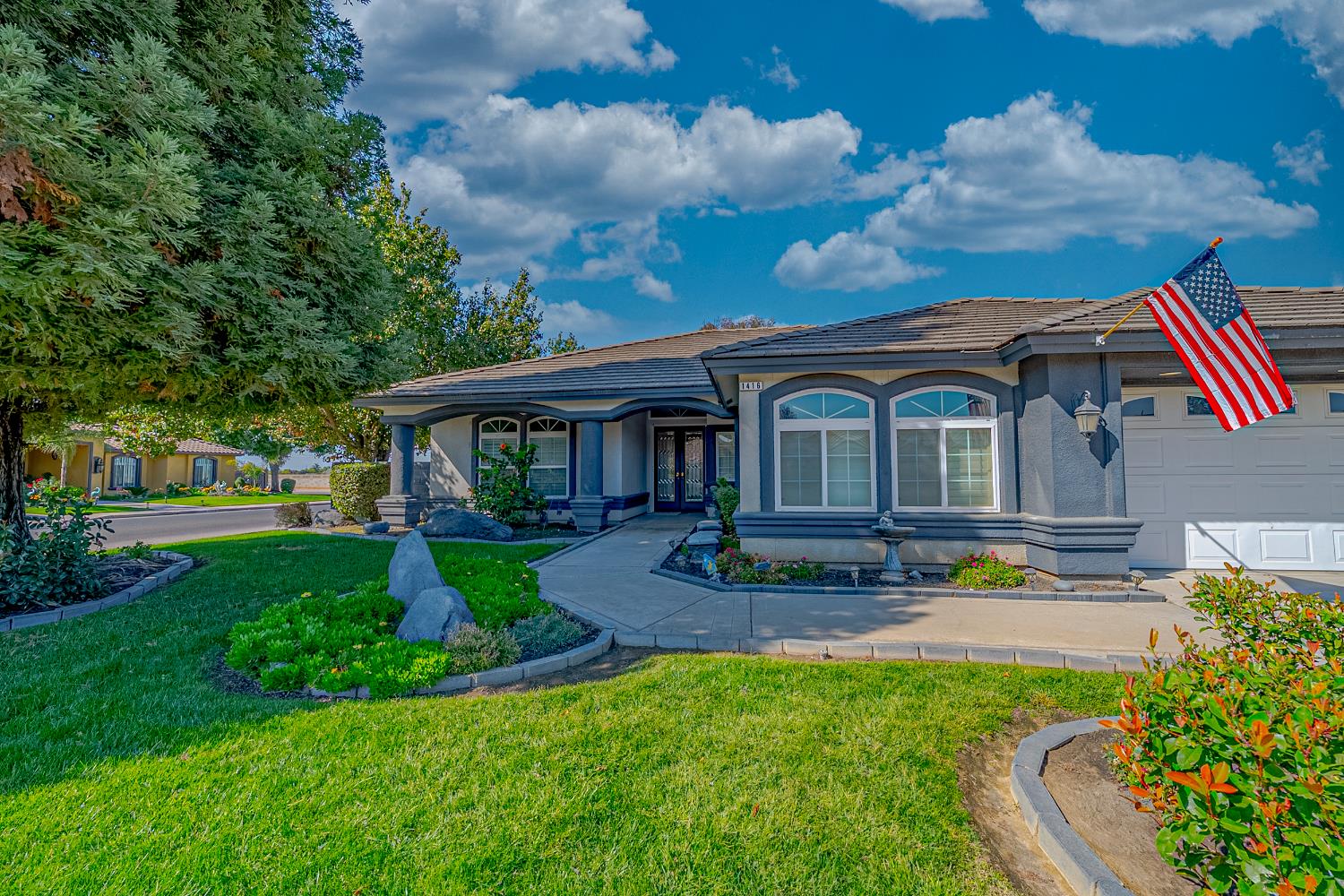 1416 Larrete Ave, Madera, CA 93637