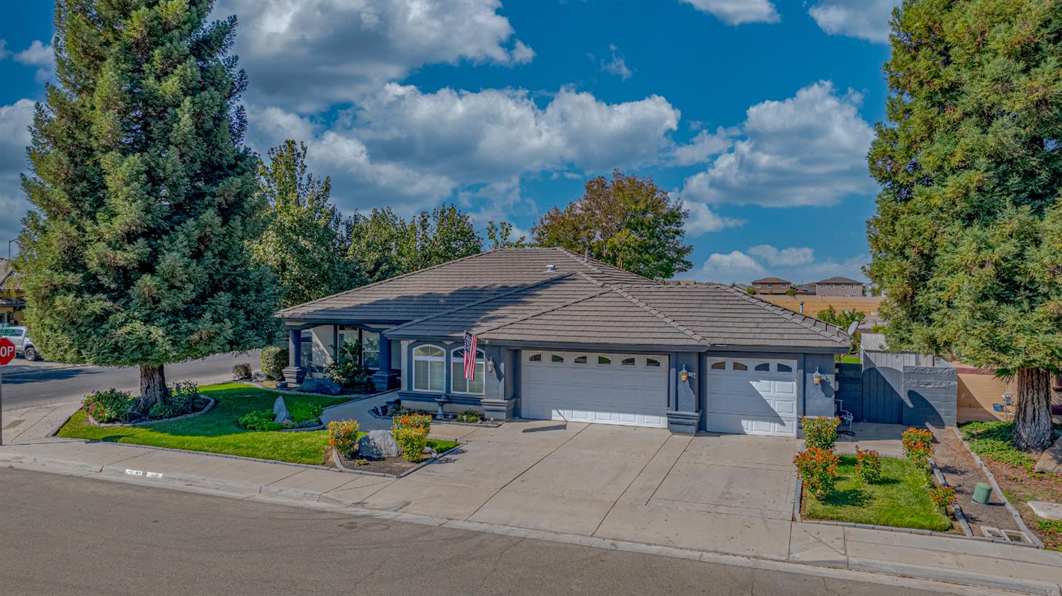 1416 Larrete Ave, Madera, CA 93637