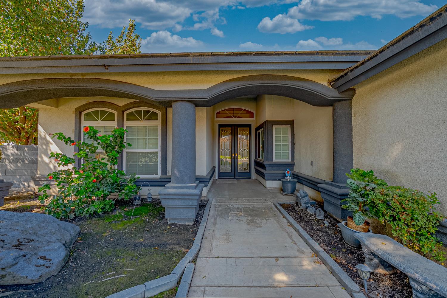 1416 Larrete Ave, Madera, CA 93637