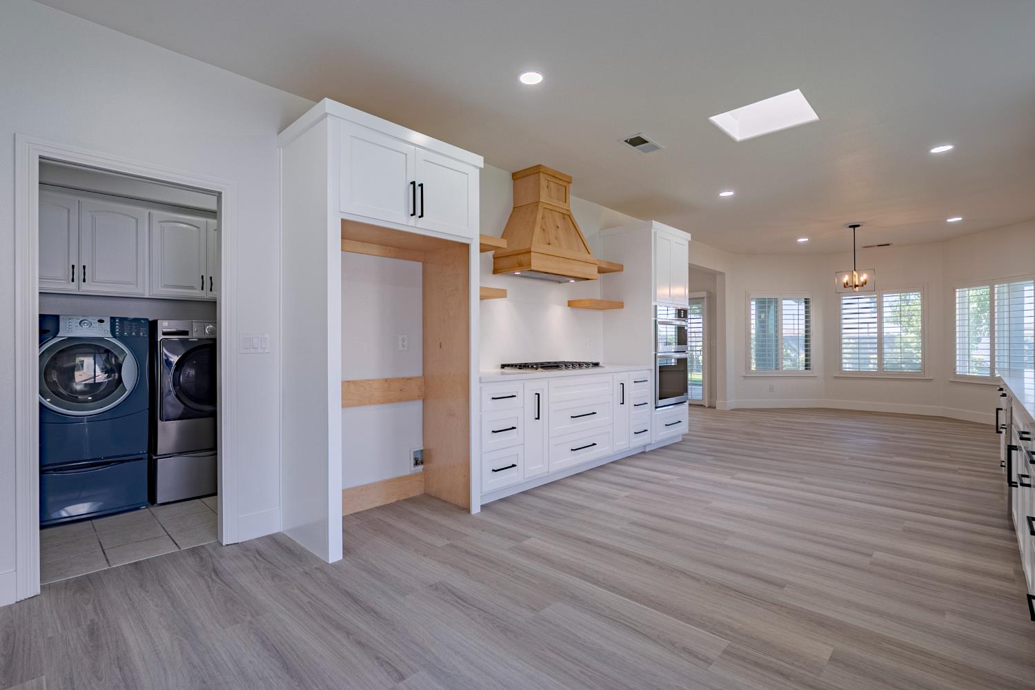 1416 Larrete Ave, Madera, CA 93637