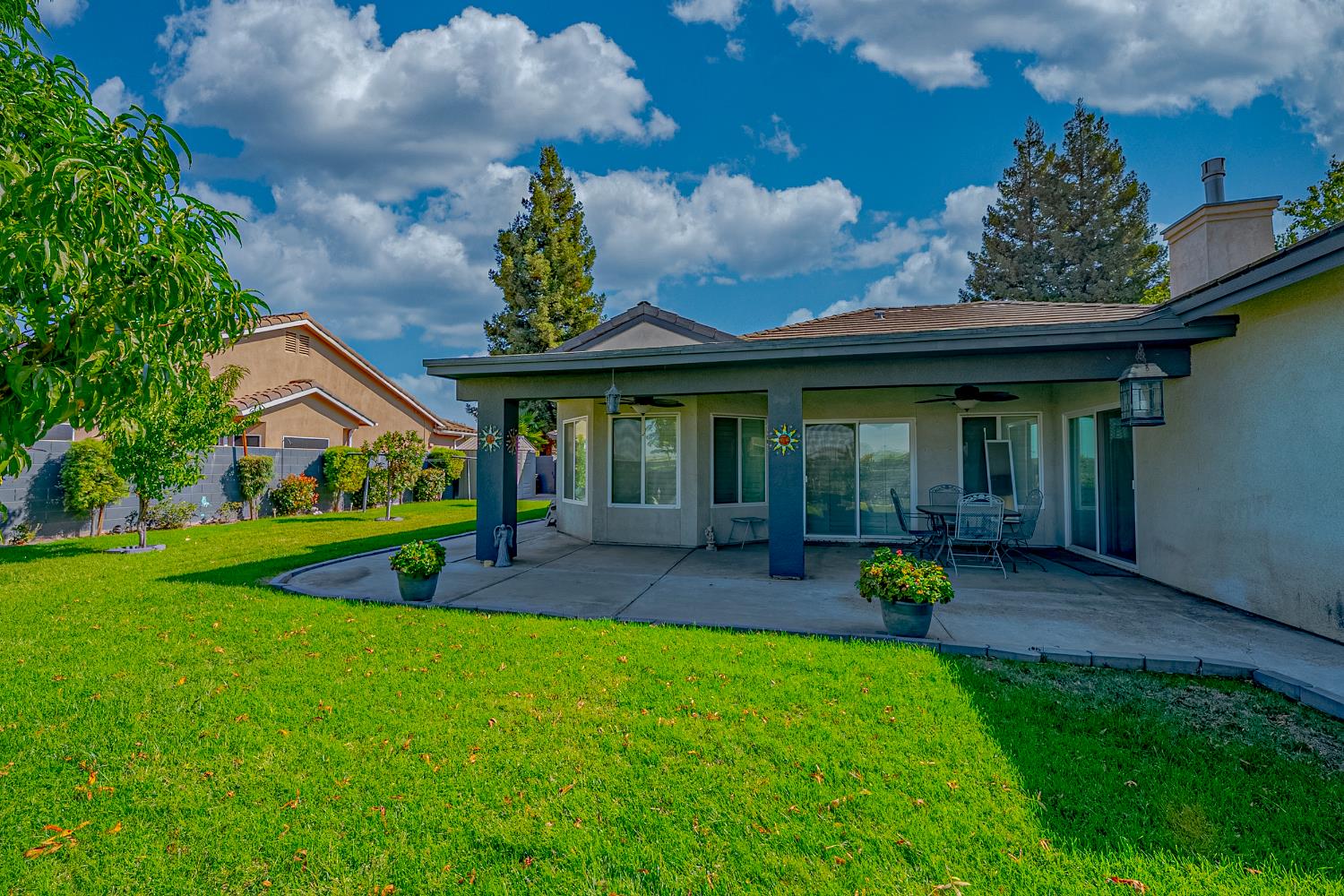 1416 Larrete Ave, Madera, CA 93637