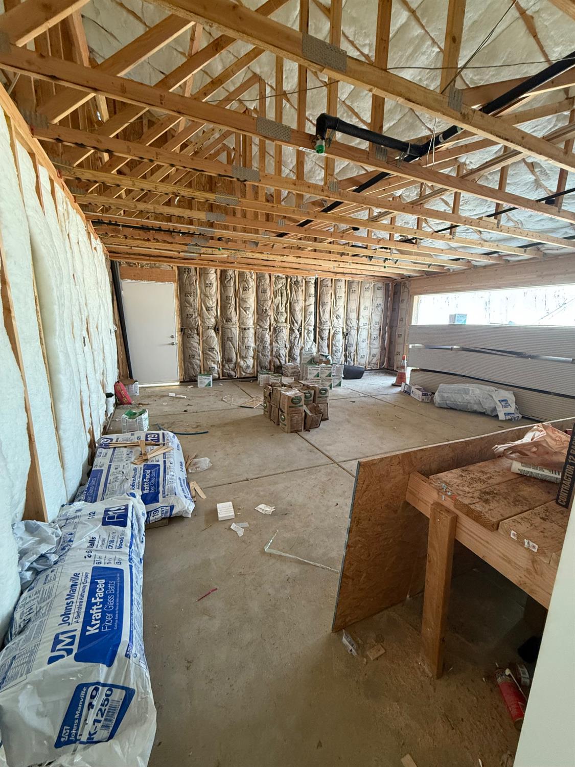 1312 Carrey Ave, Madera, CA 93638