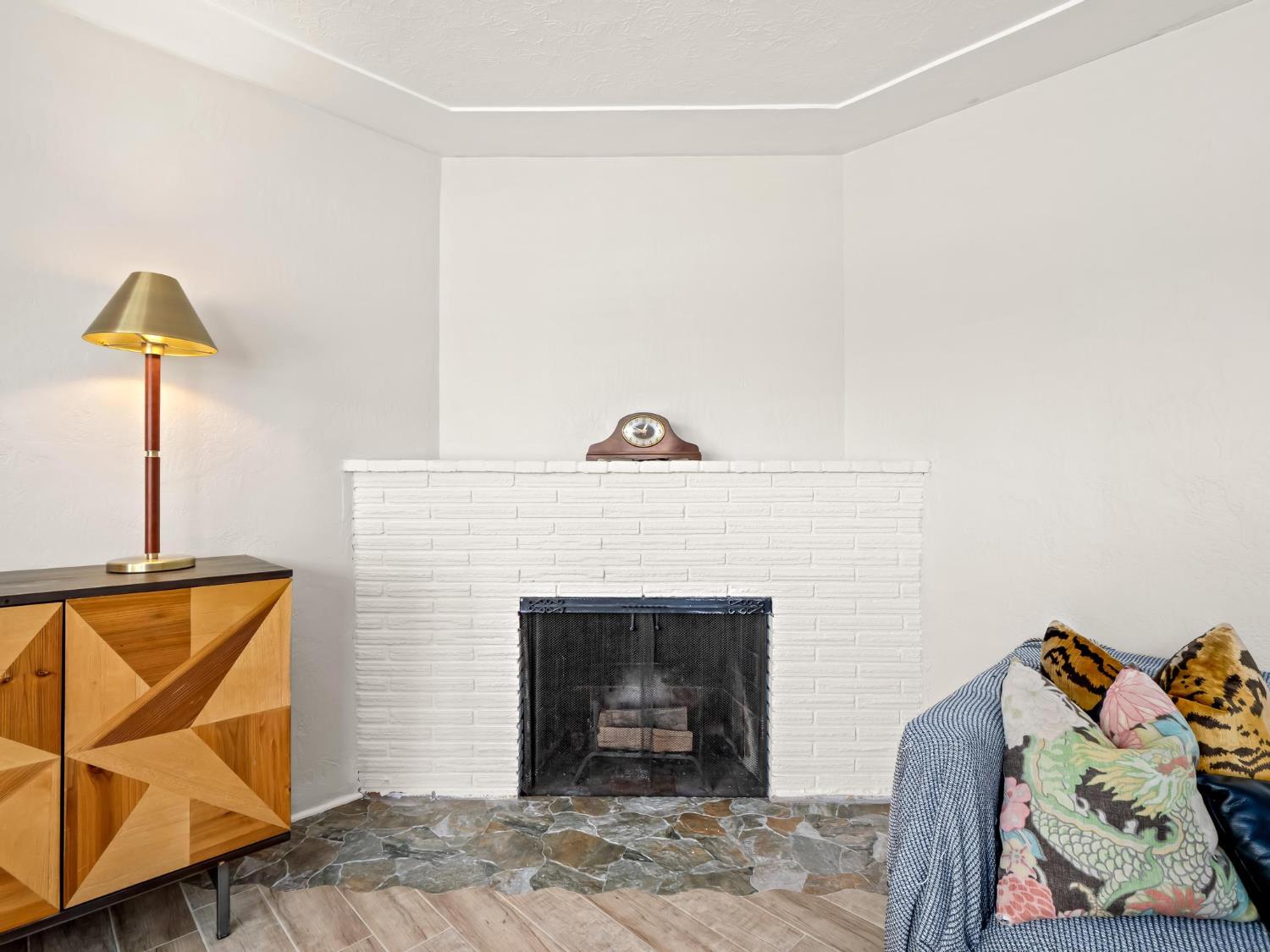 2705 N West Ave, Fresno, CA 93705