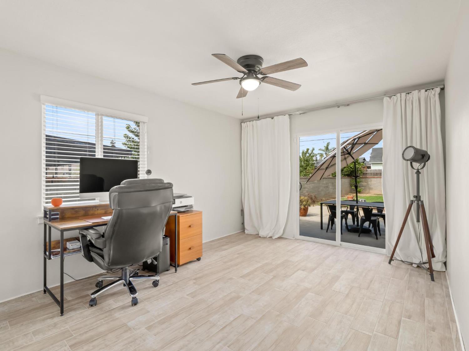 2705 N West Ave, Fresno, CA 93705