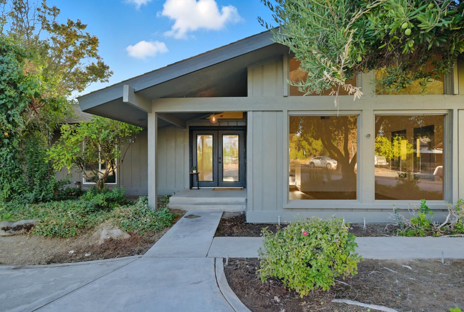 18578 Farallon Rd, Madera, CA 93638