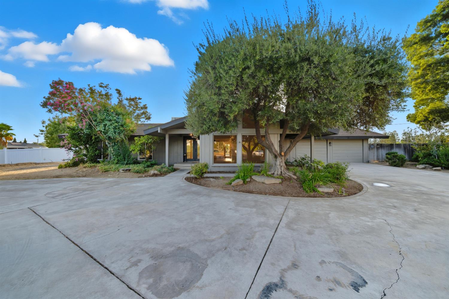 18578 Farallon Rd, Madera, CA 93638