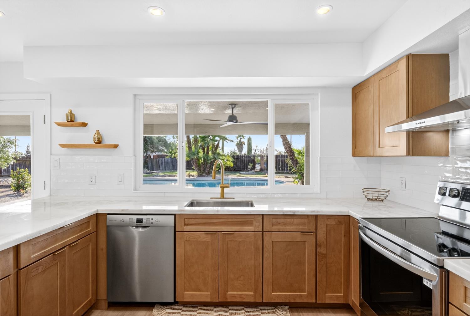 18578 Farallon Rd, Madera, CA 93638