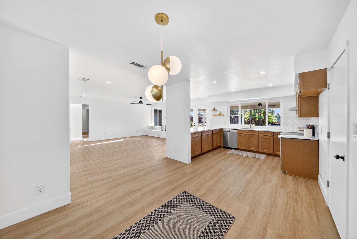 18578 Farallon Rd, Madera, CA 93638