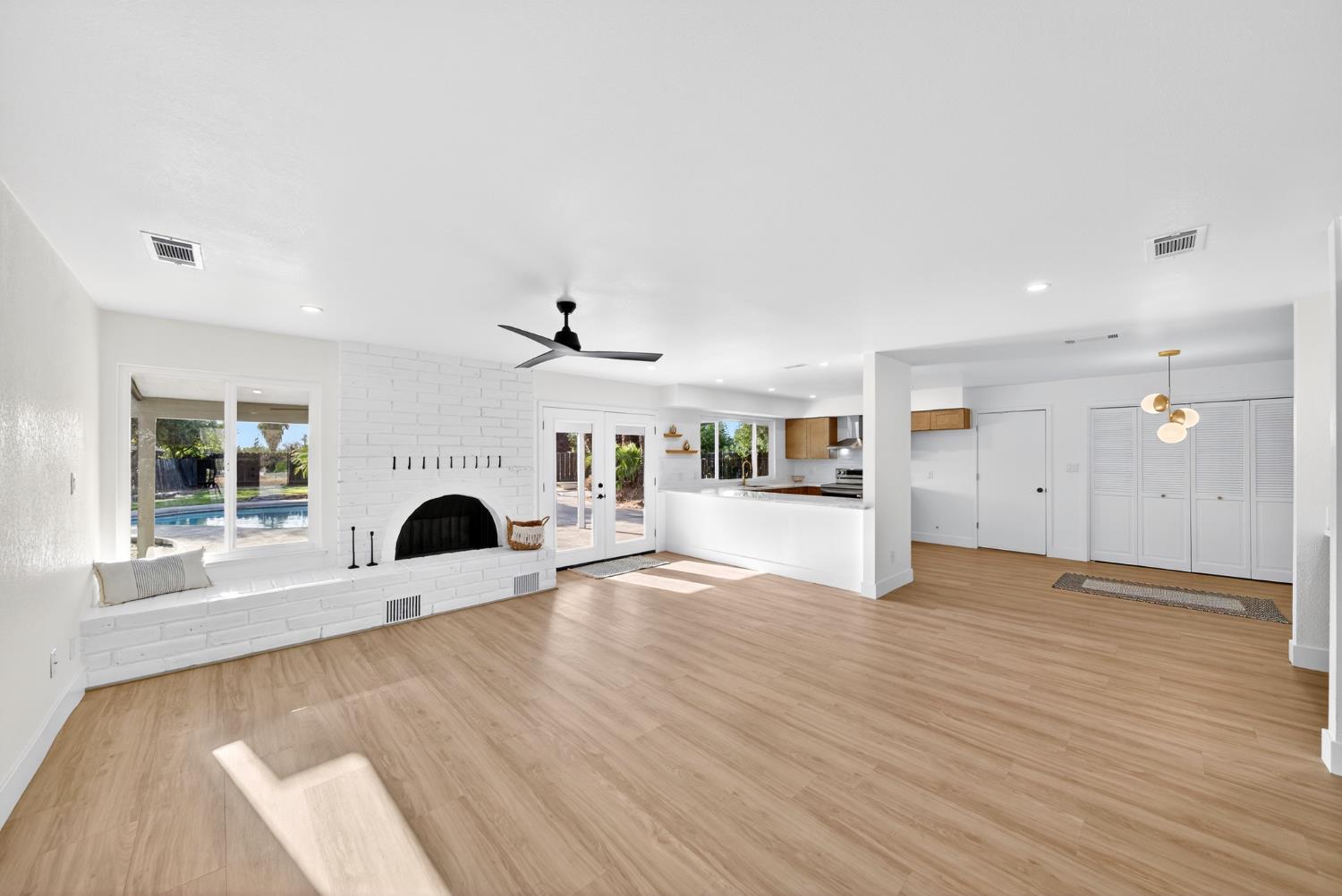 18578 Farallon Rd, Madera, CA 93638