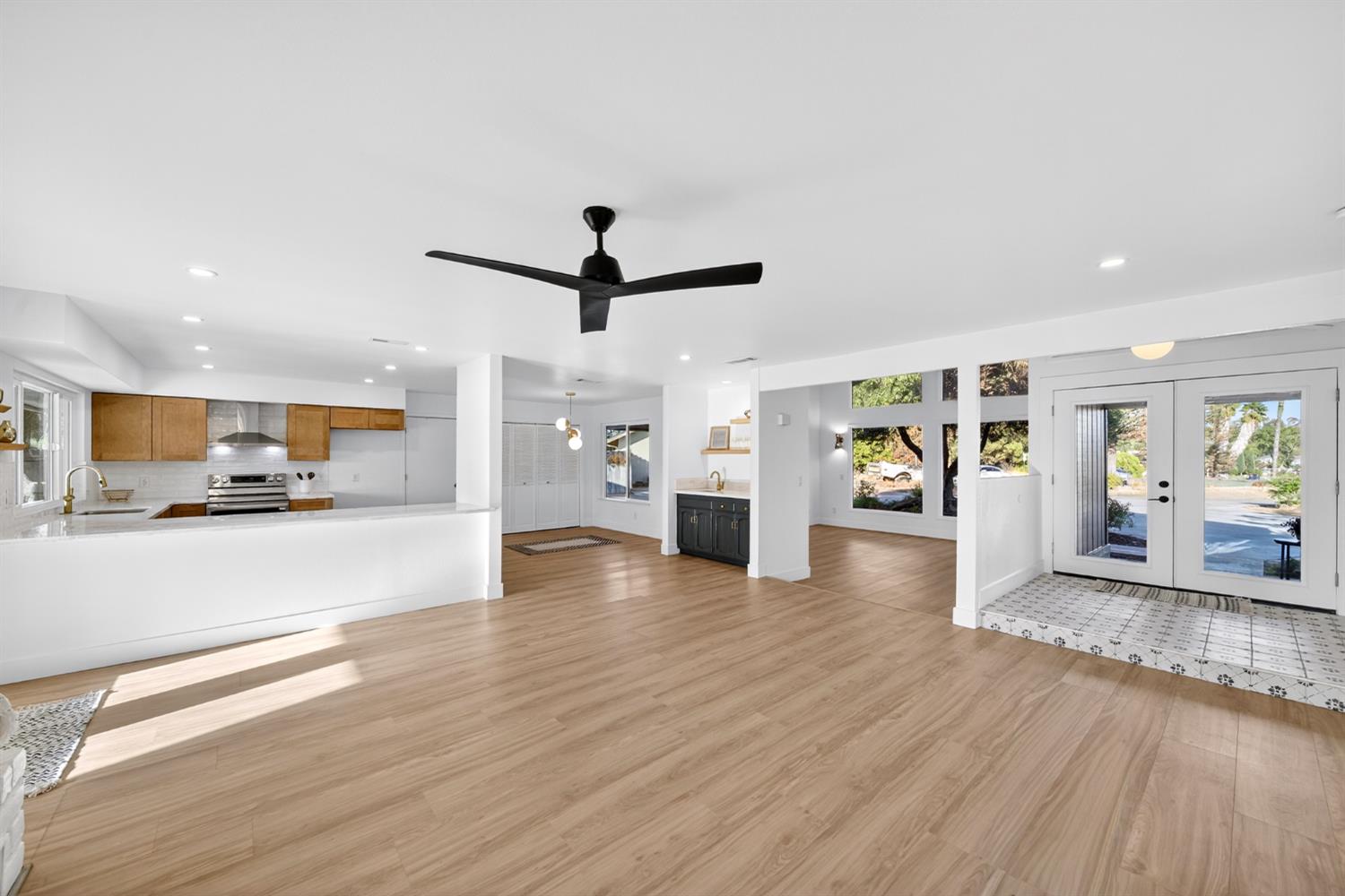 18578 Farallon Rd, Madera, CA 93638