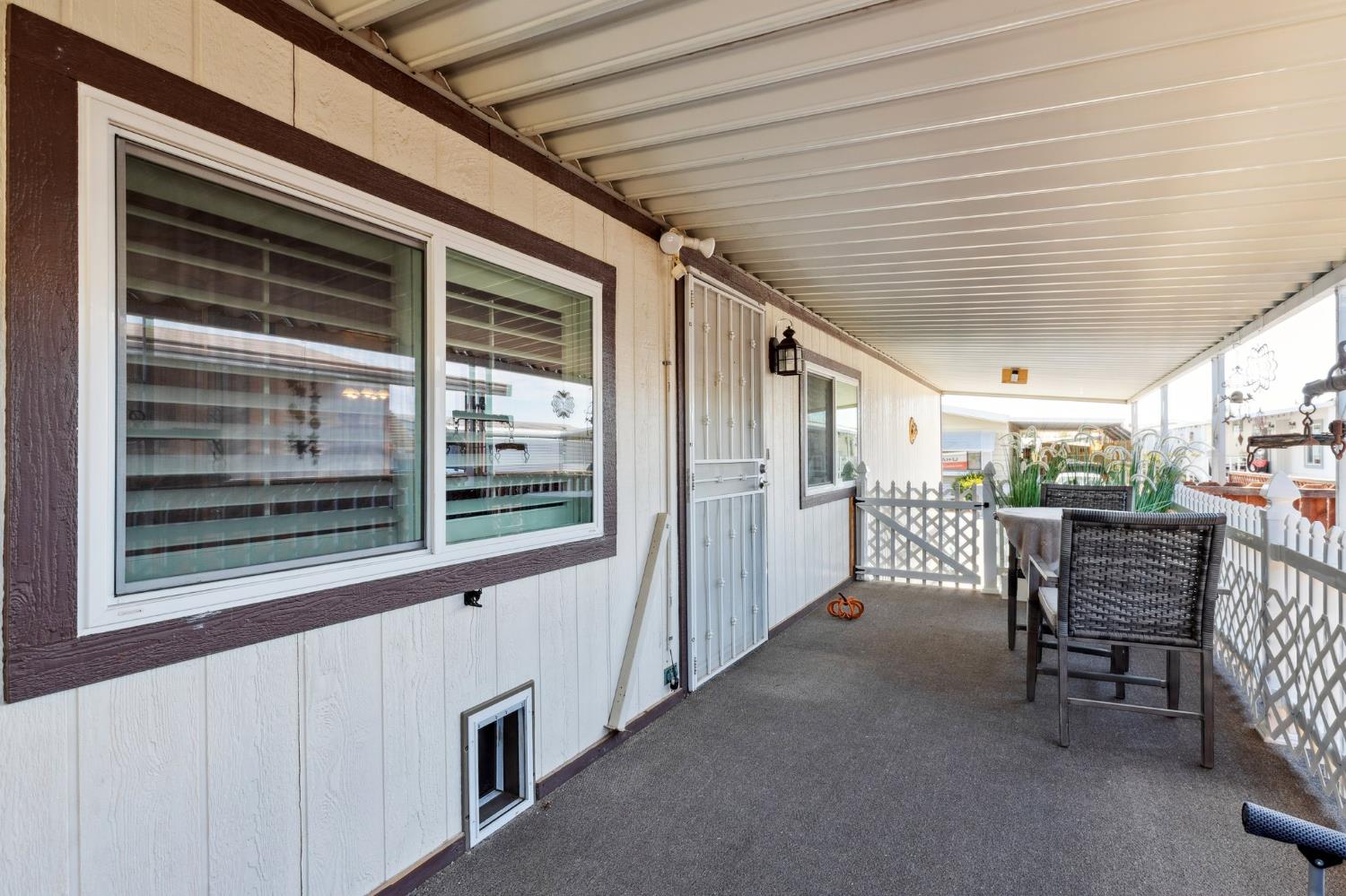 371 Bethel Ave #102, Sanger, CA 93657