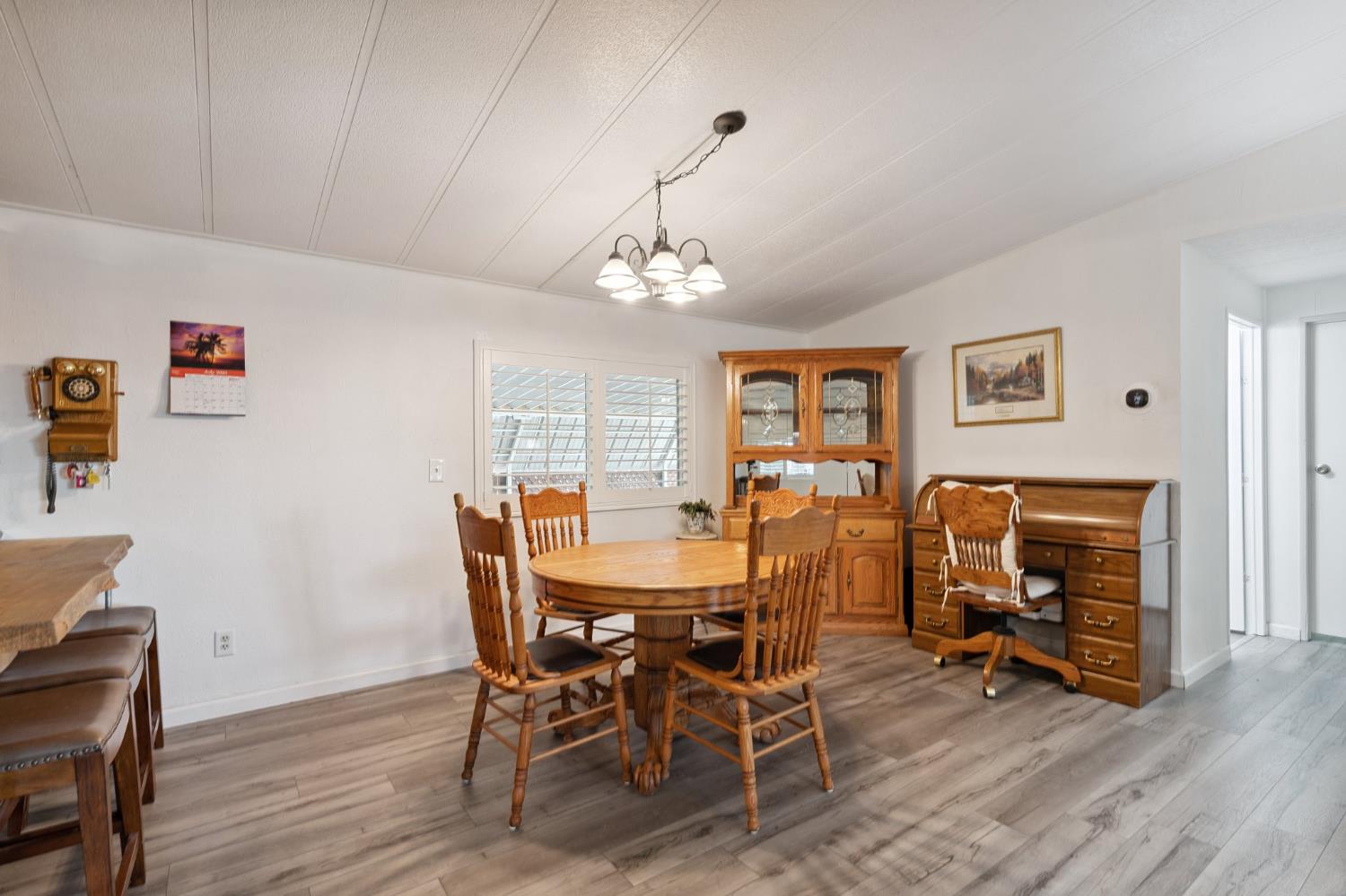 371 Bethel Ave #102, Sanger, CA 93657