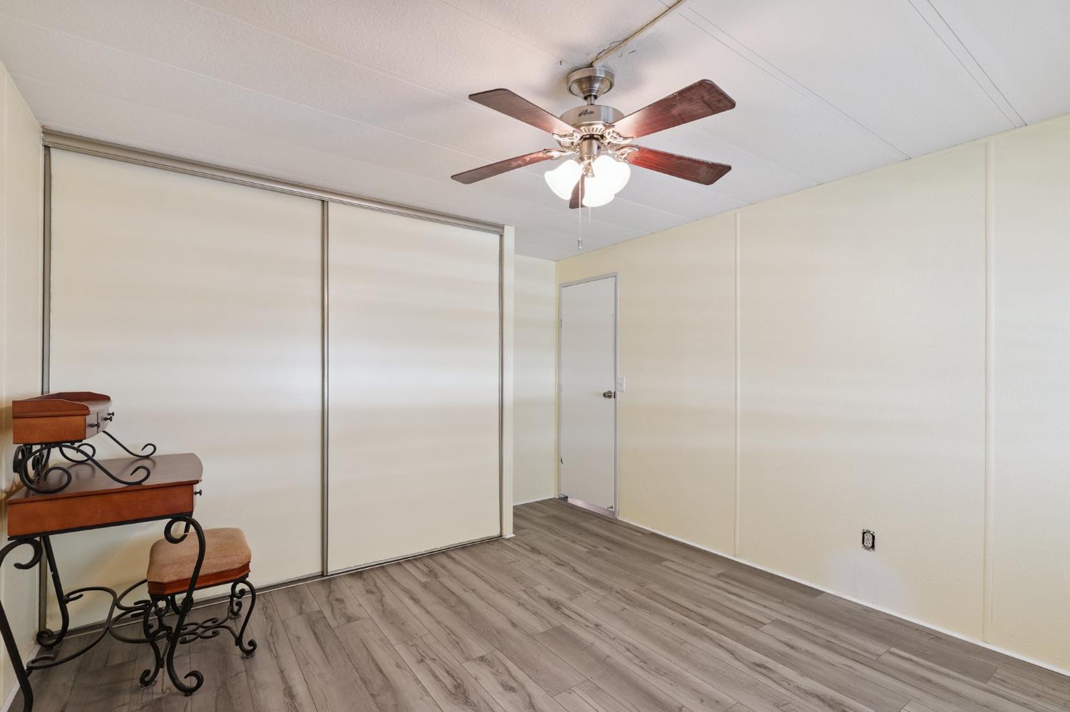 371 Bethel Ave #102, Sanger, CA 93657