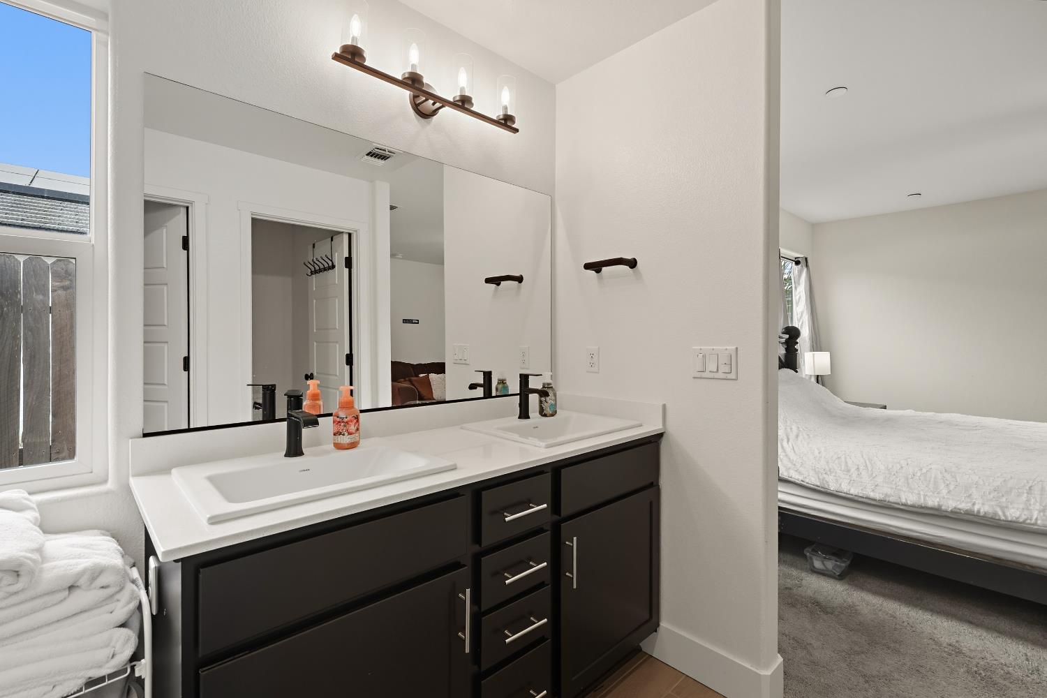 1940 Truckee, Atwater, CA 95301