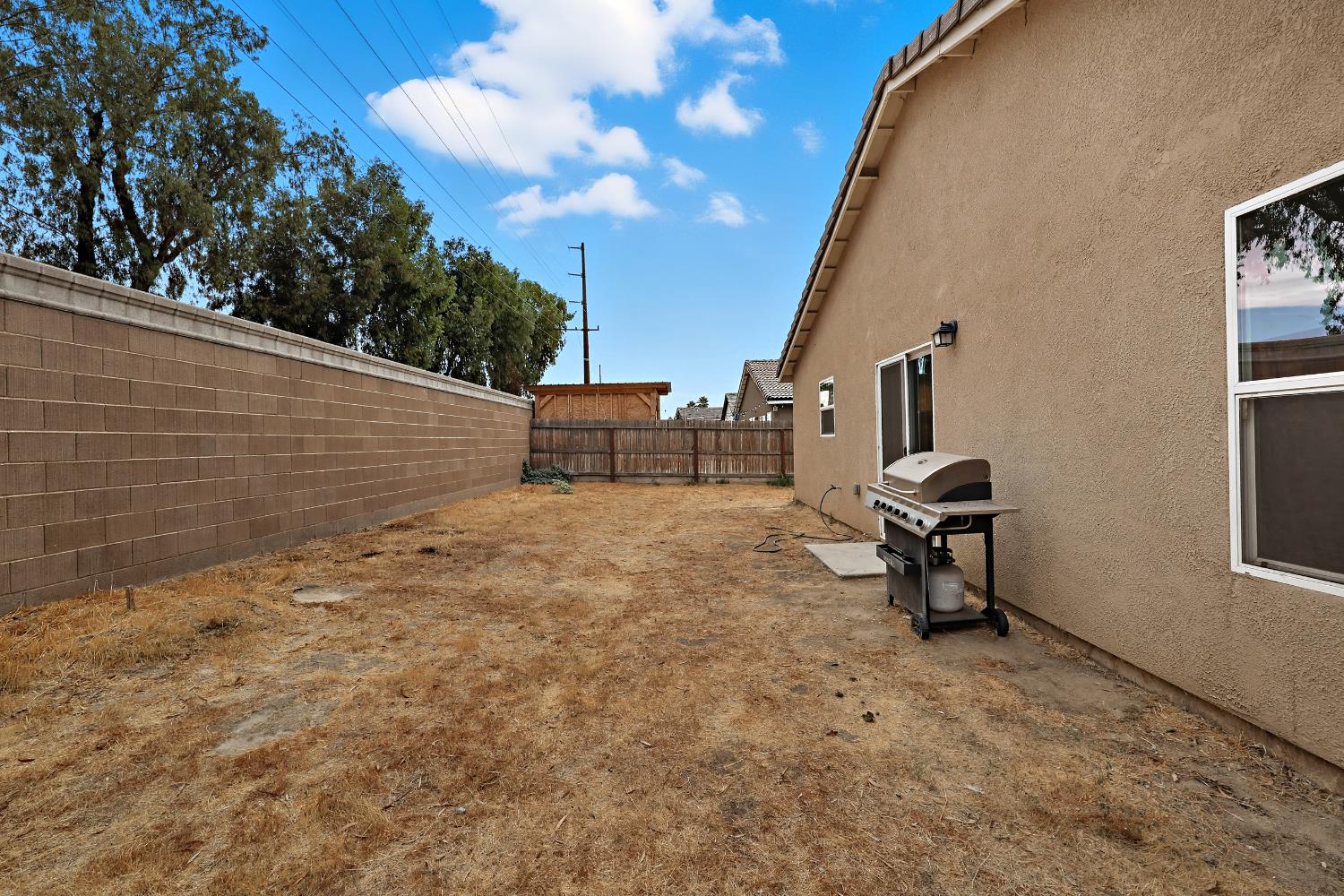 1940 Truckee, Atwater, CA 95301