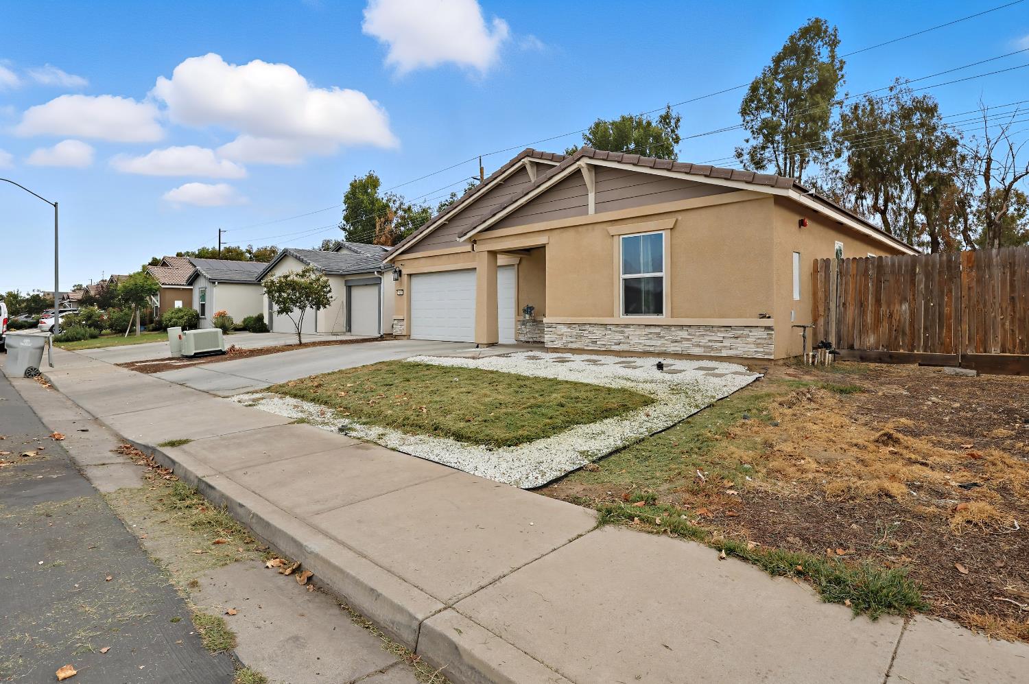 1940 Truckee, Atwater, CA 95301