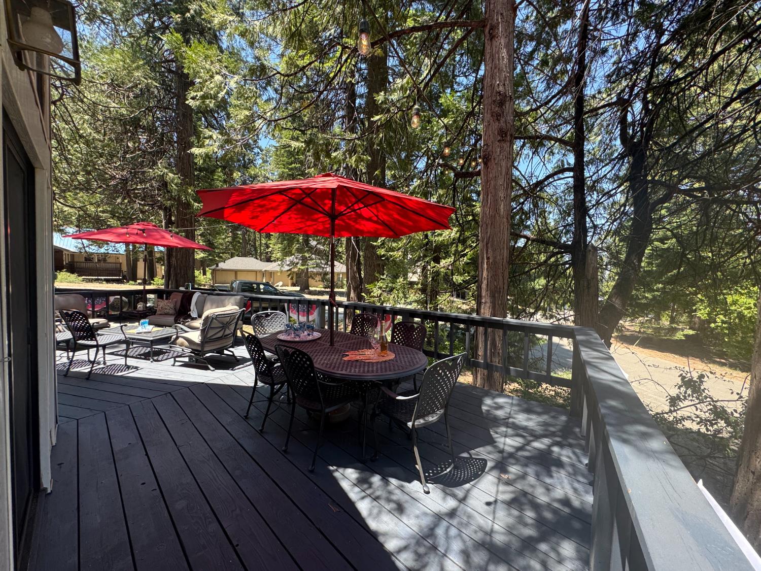 41031 Windwood Ln, Shaver Lake, CA 93664