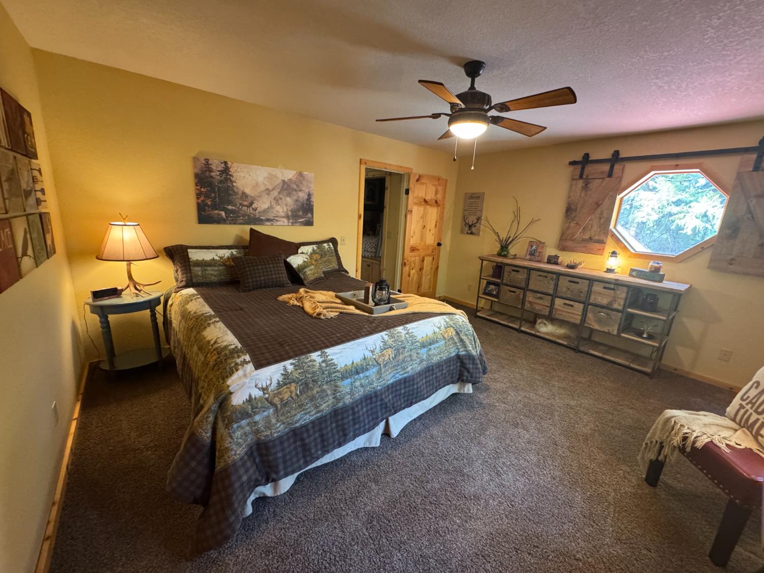 41031 Windwood Ln, Shaver Lake, CA 93664