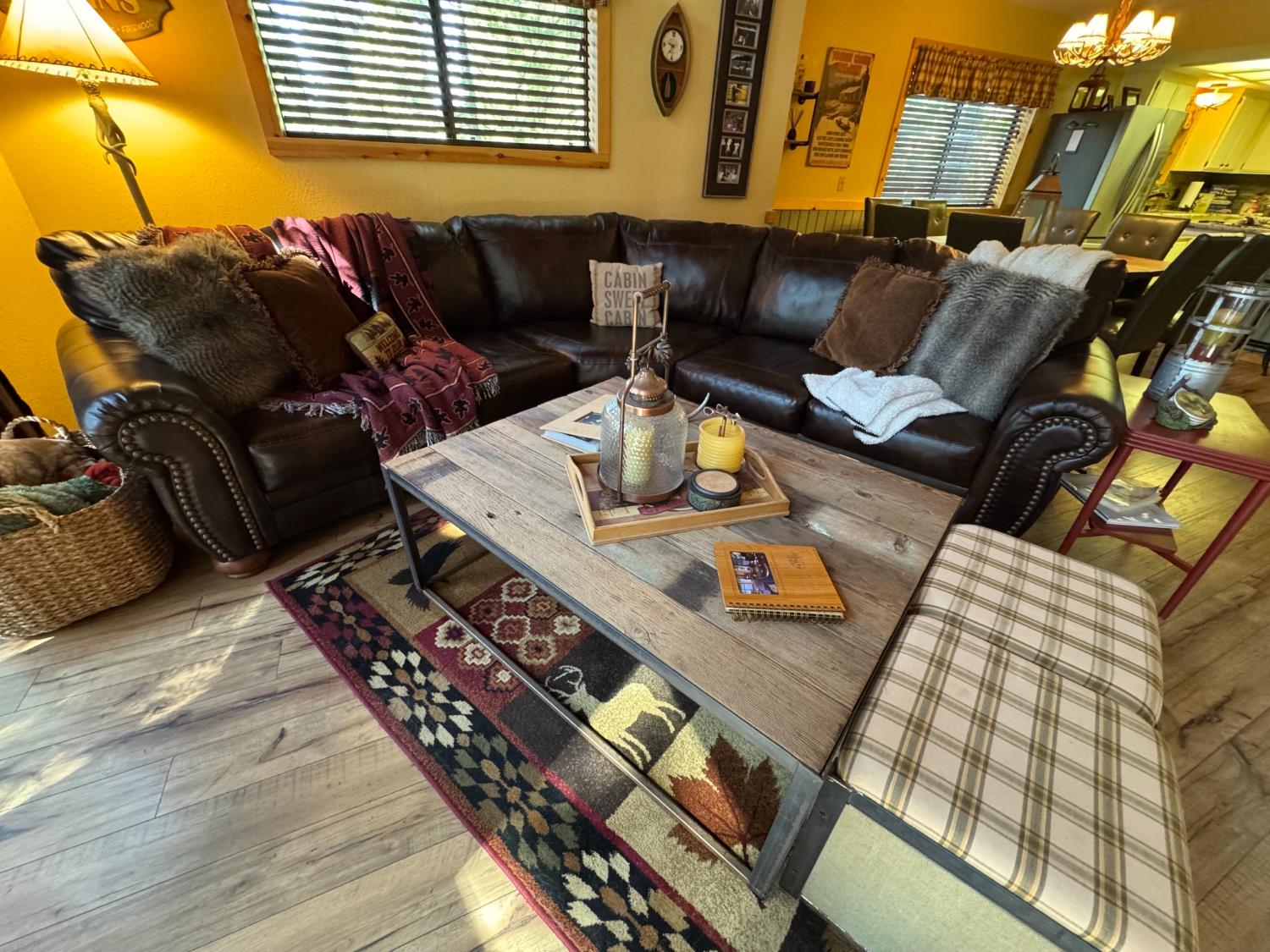 41031 Windwood Ln, Shaver Lake, CA 93664