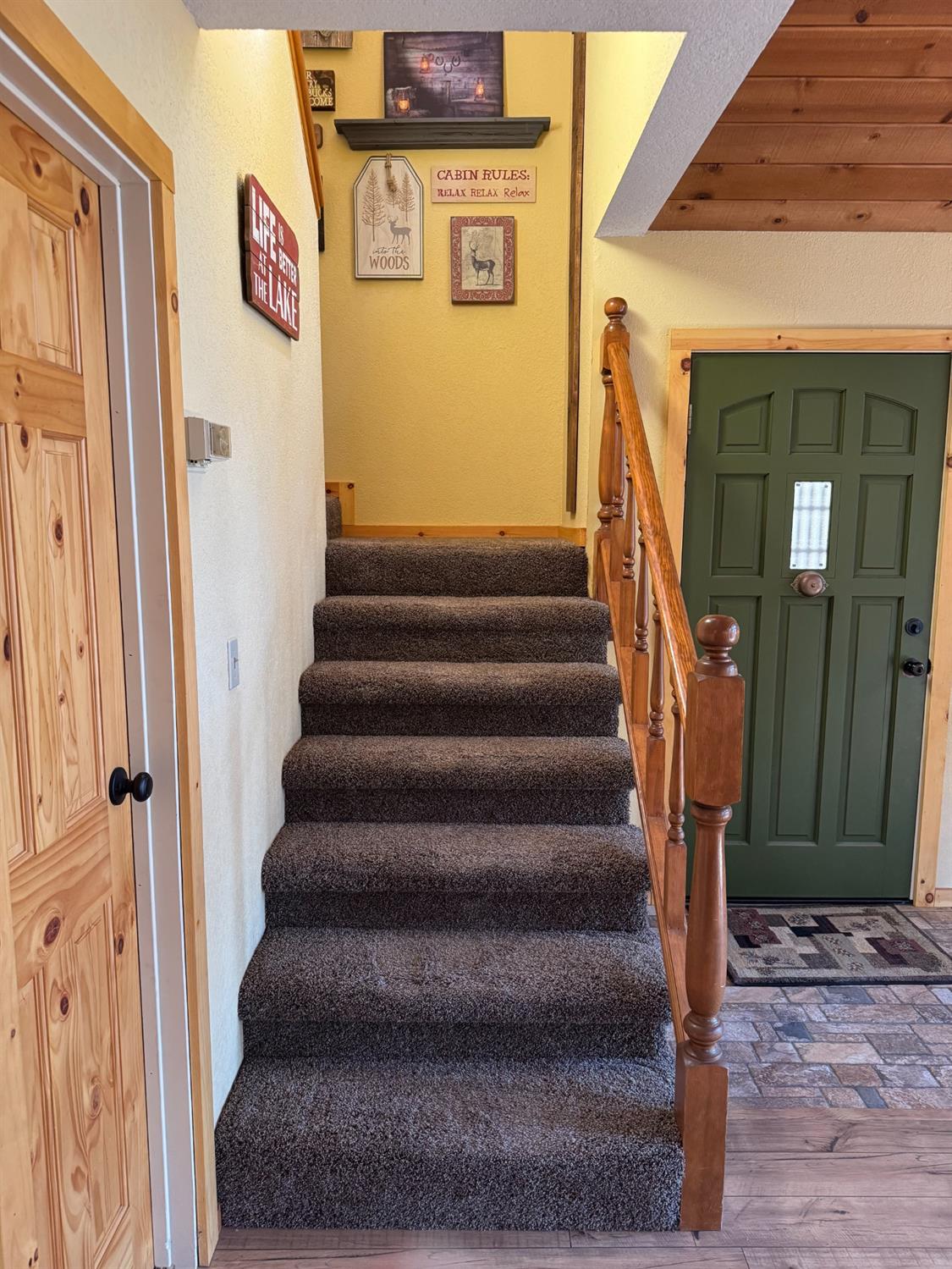 41031 Windwood Ln, Shaver Lake, CA 93664