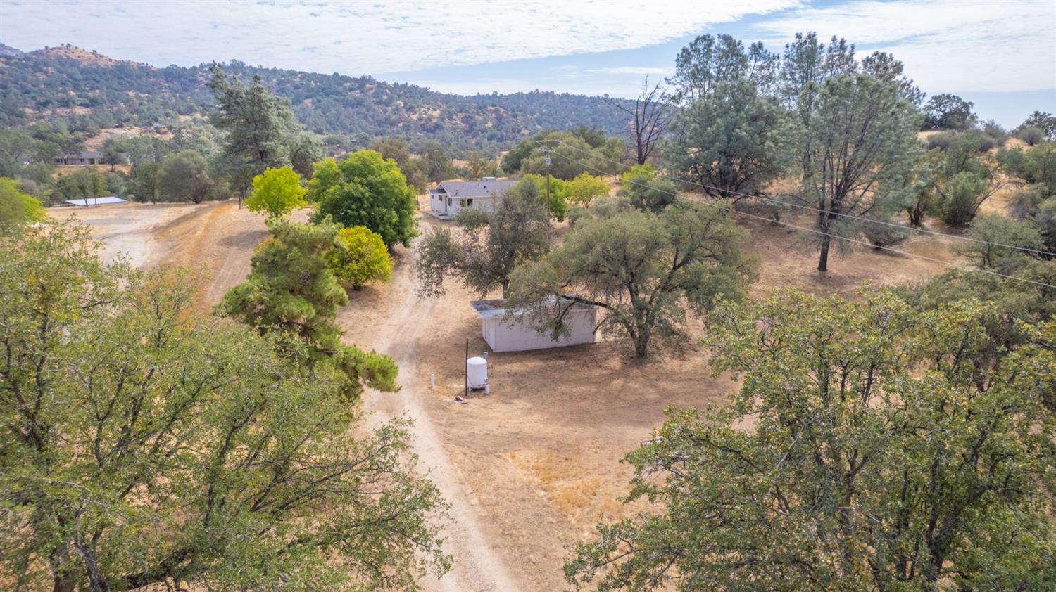 29531 Morgan Canyon Rd, Prather, CA 93651