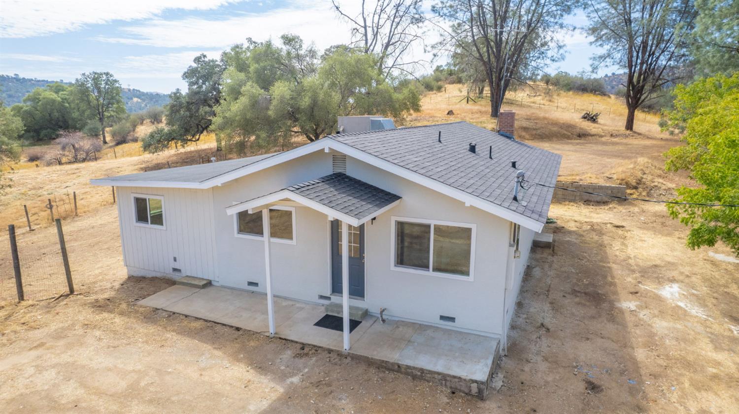 29531 Morgan Canyon Rd, Prather, CA 93651