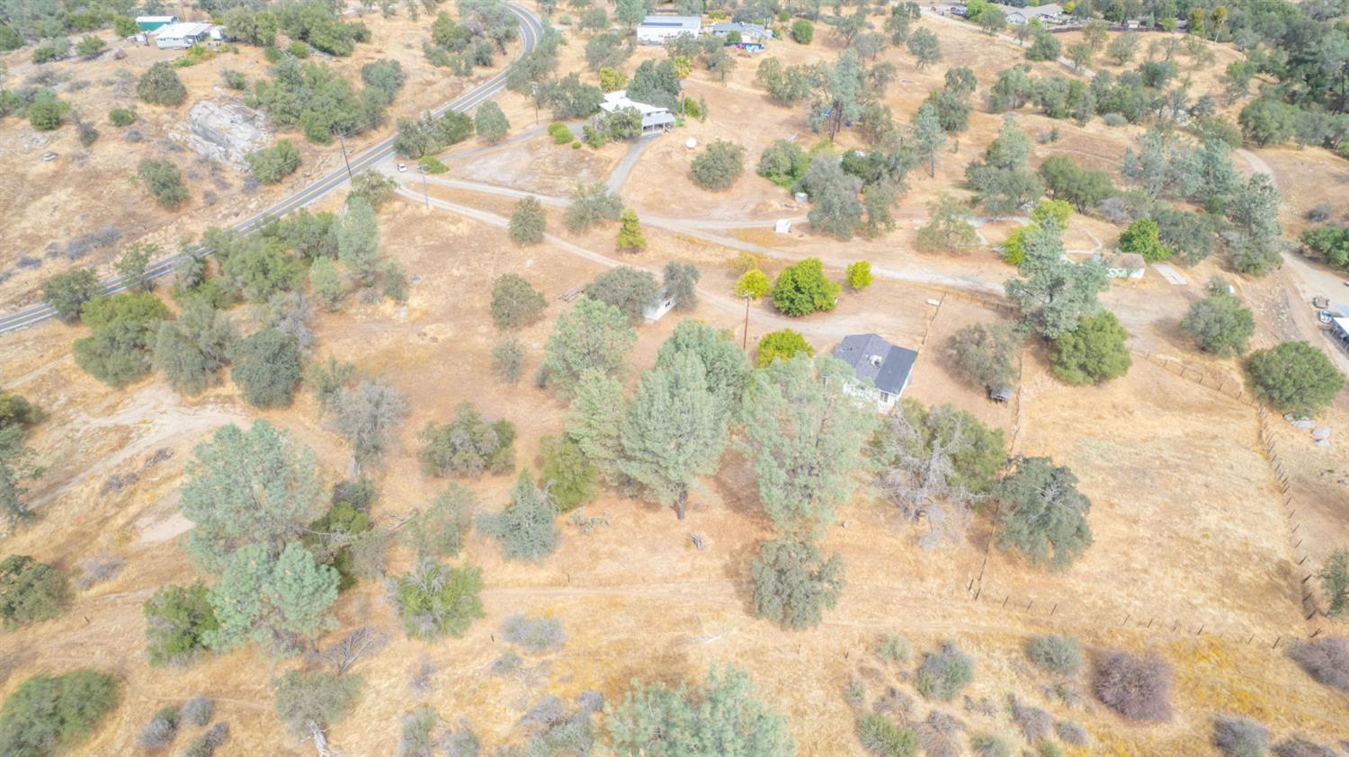 29531 Morgan Canyon Rd, Prather, CA 93651
