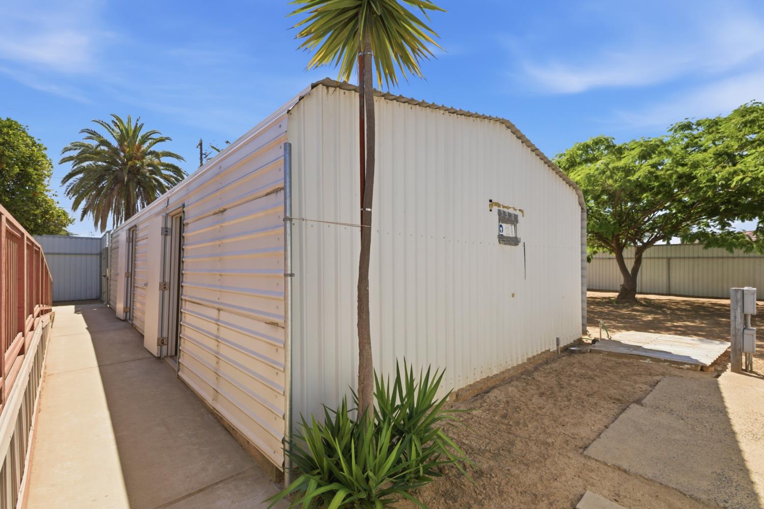 13945 S Academy Ave, Kingsburg, CA 93631