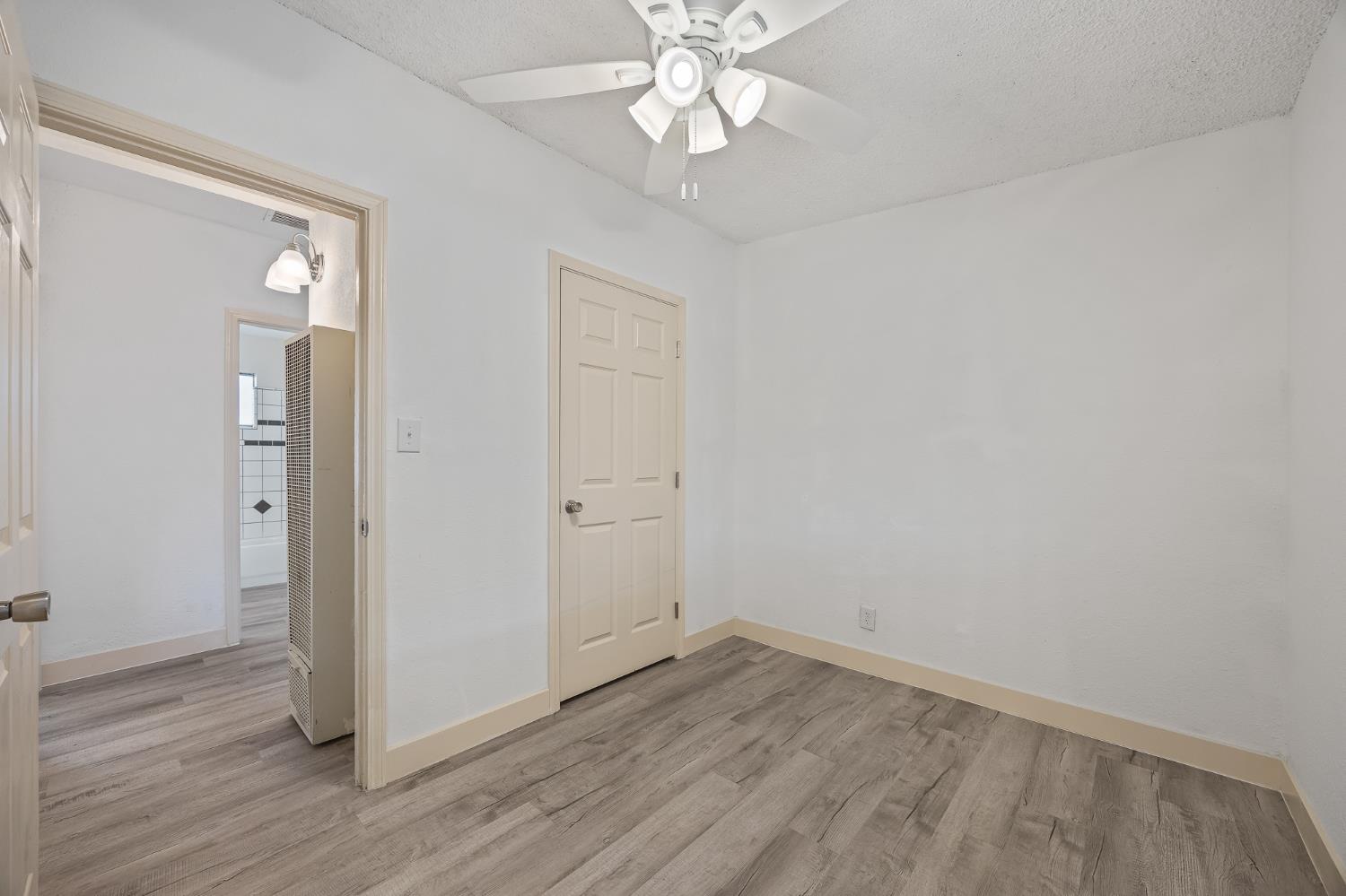 356 W Strother Ave, Fresno, CA 93706