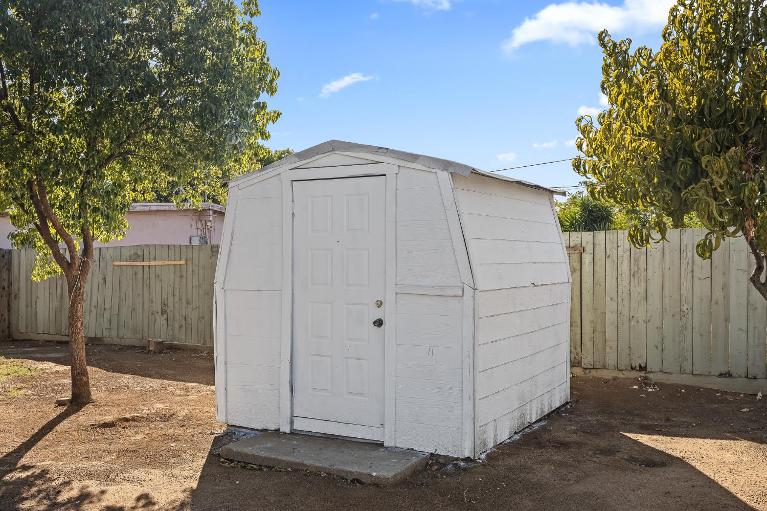 356 W Strother Ave, Fresno, CA 93706