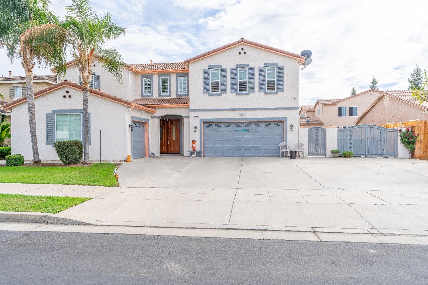 2776 Keats Ave, Clovis, CA 93611