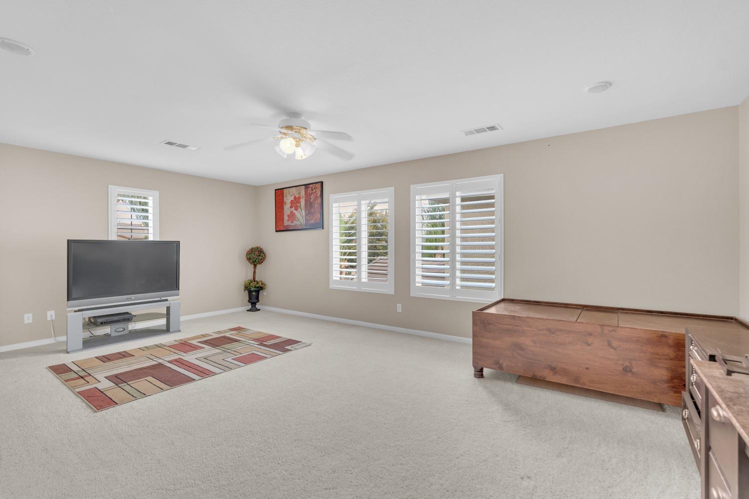 2776 Keats Ave, Clovis, CA 93611