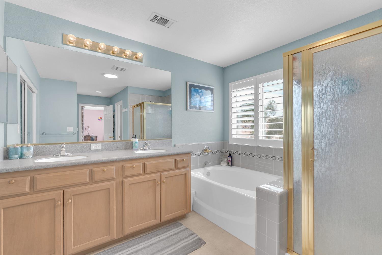 2776 Keats Ave, Clovis, CA 93611