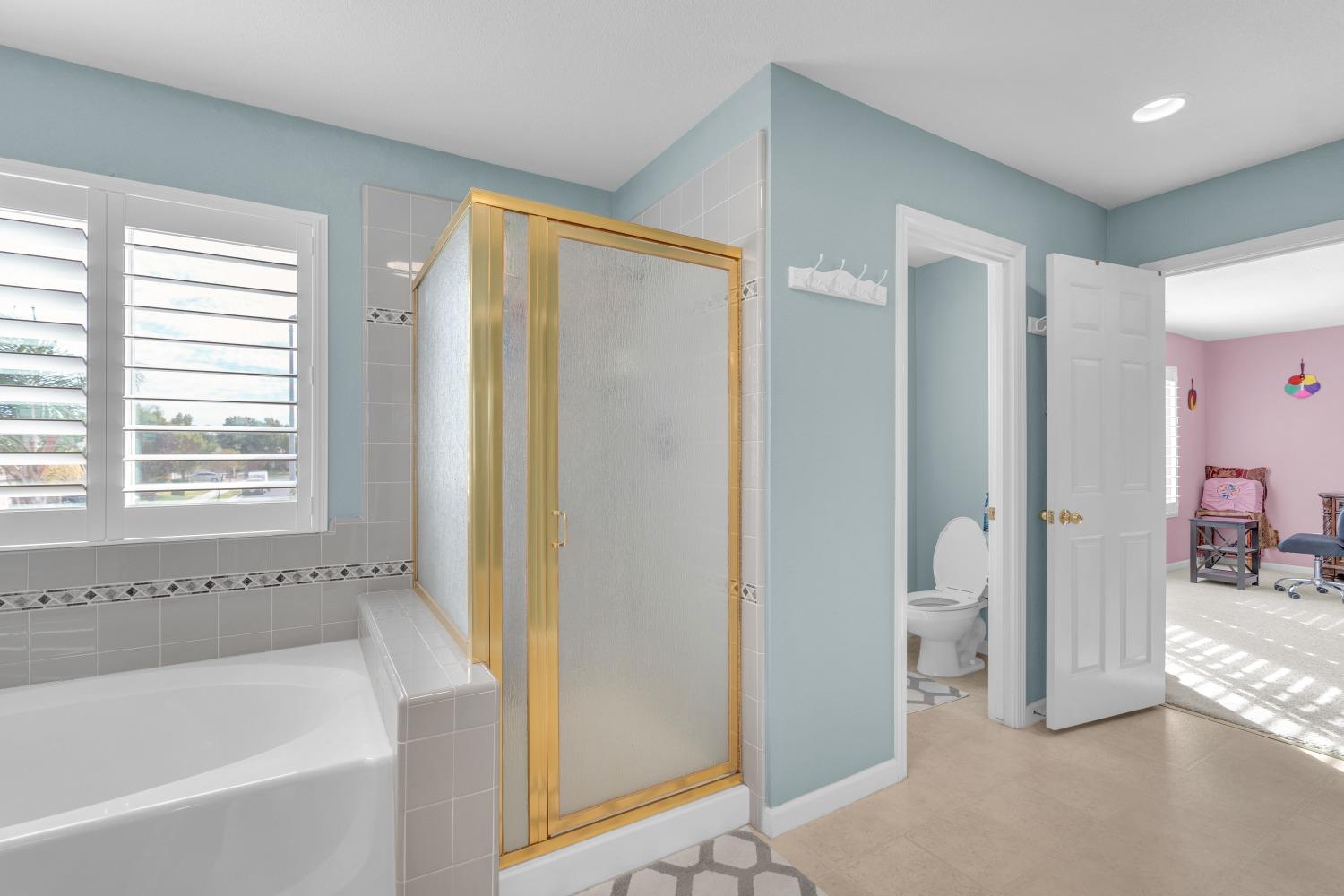 2776 Keats Ave, Clovis, CA 93611