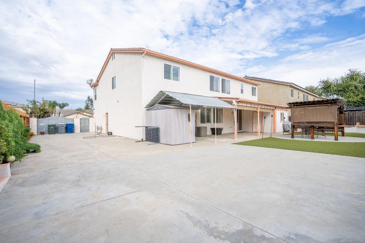 2776 Keats Ave, Clovis, CA 93611