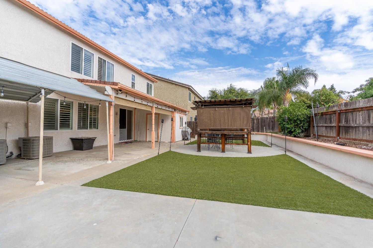 2776 Keats Ave, Clovis, CA 93611