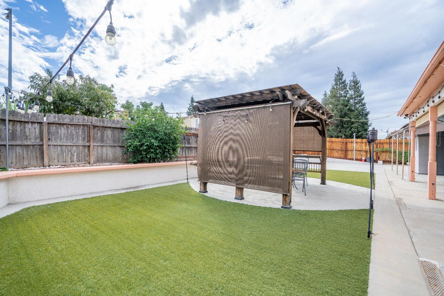 2776 Keats Ave, Clovis, CA 93611