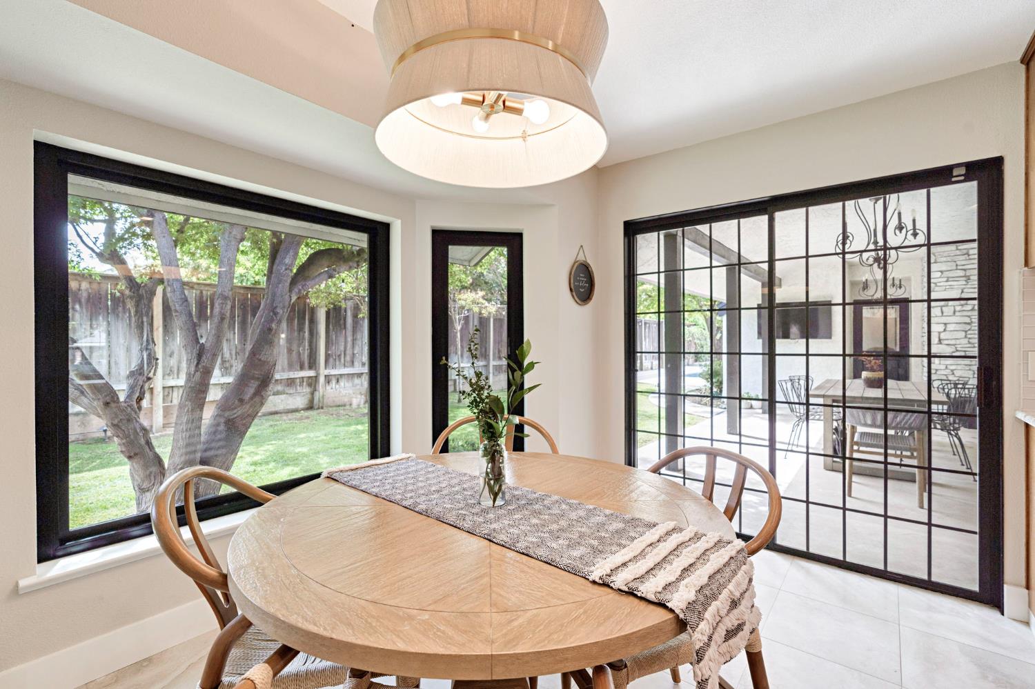 513 E Portland Ave, Fresno, CA 93720