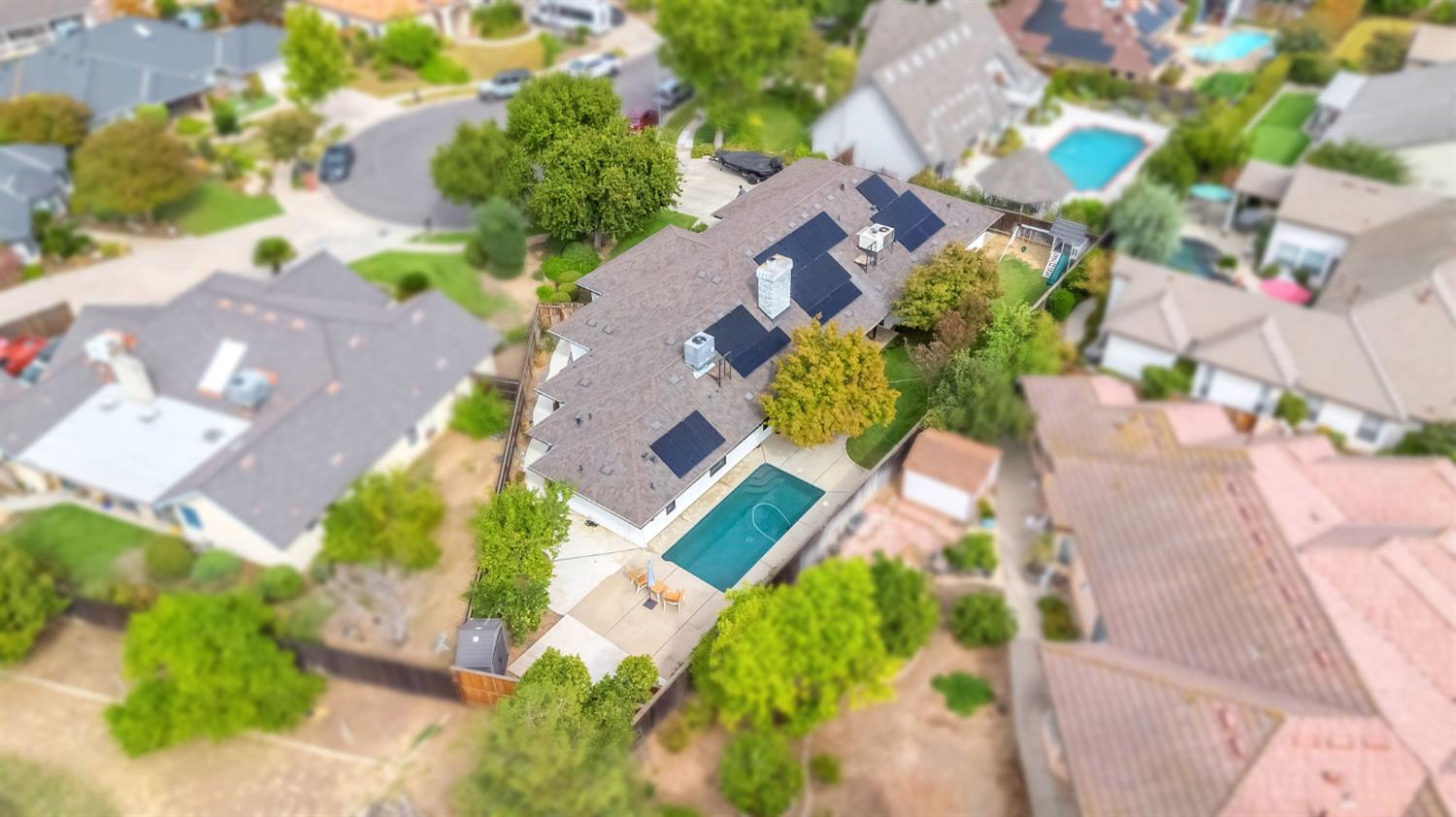 513 E Portland Ave, Fresno, CA 93720